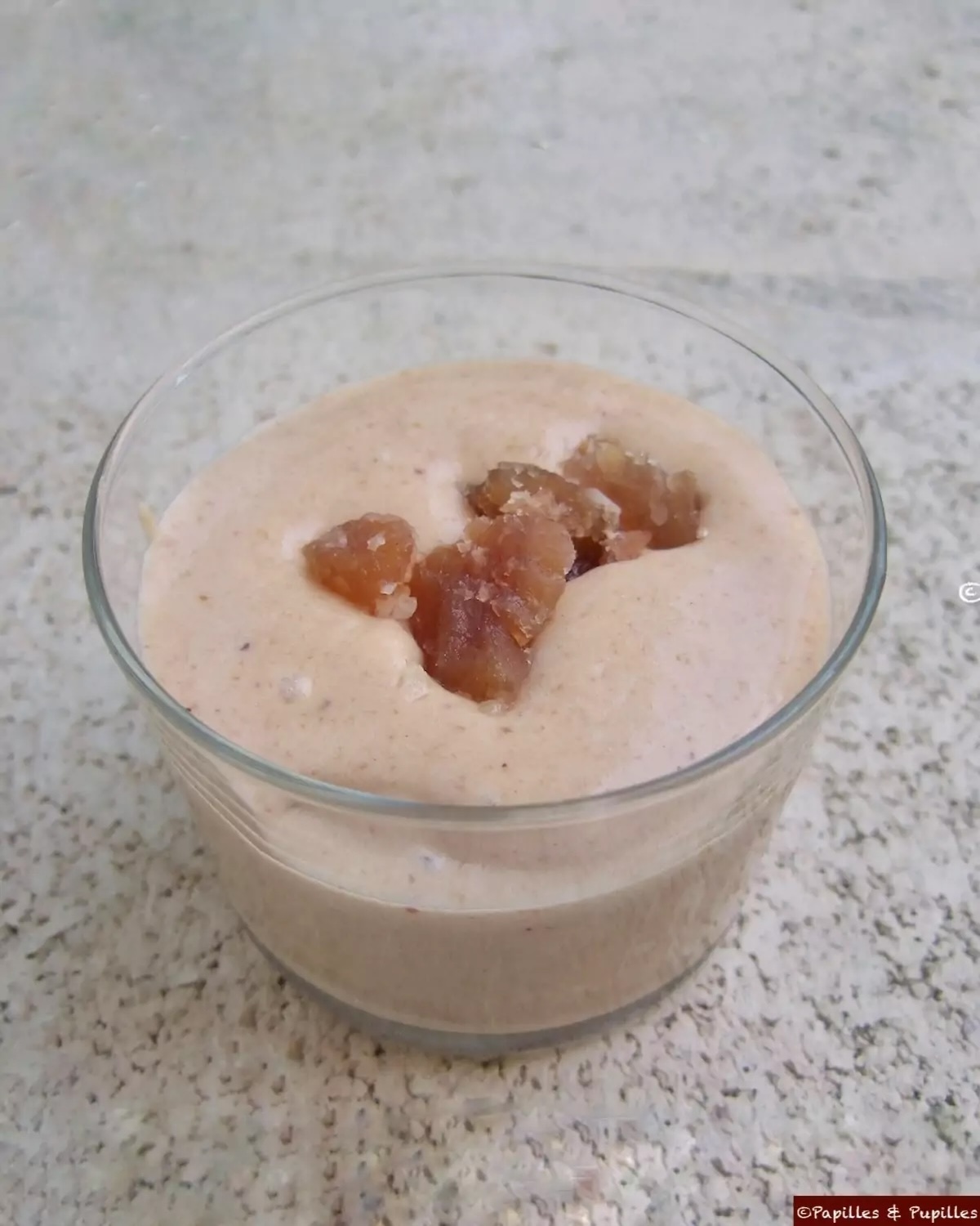Mousse à la crème de marrons et aux marrons glacés
