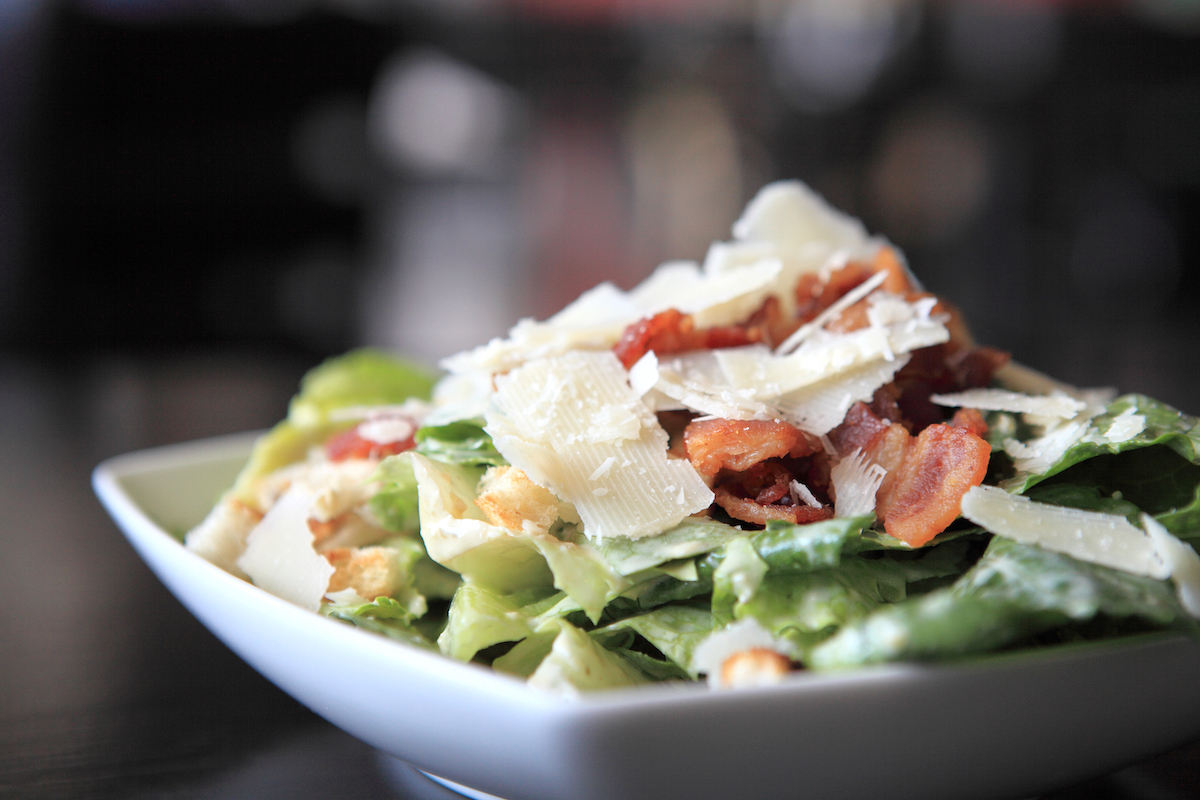Salade Cesar ©Piyato `shutterstock