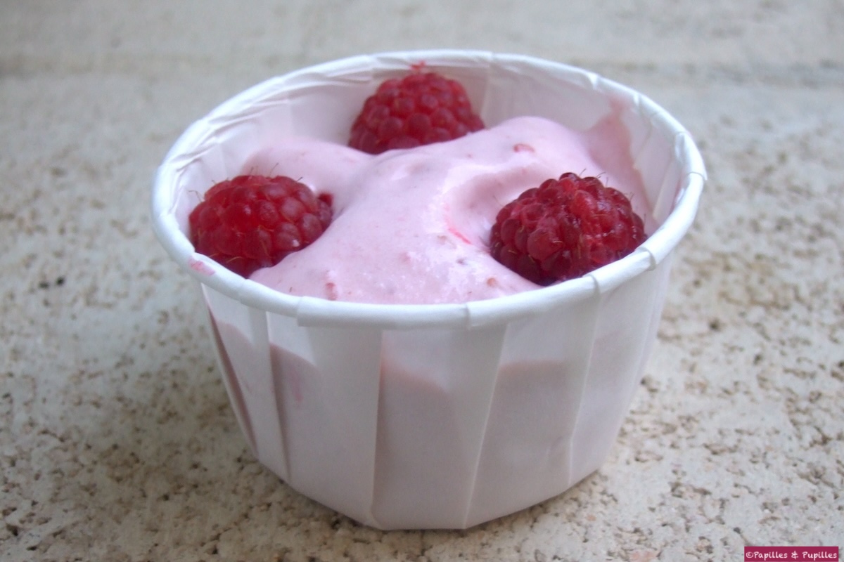 Glace à la framboise