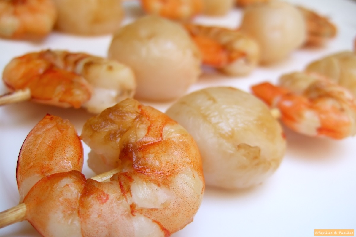 Brochettes de gamabas aux litchis