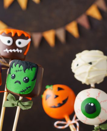 Sucettes Halloween ©deryabinka shutterstock