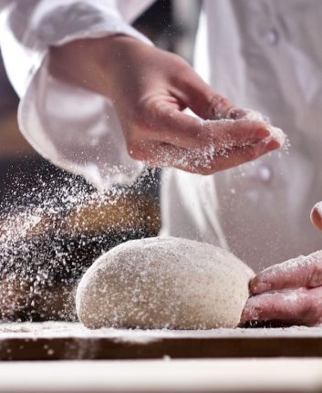 Boulanger ©HQuality shutterstock