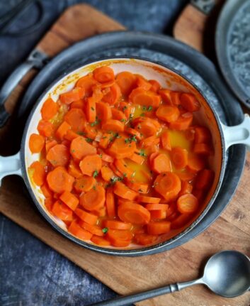 Carottes braisées au jus d'orange