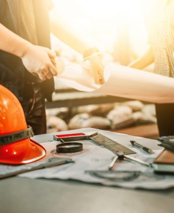 Travaux ©DW2630 shutterstock