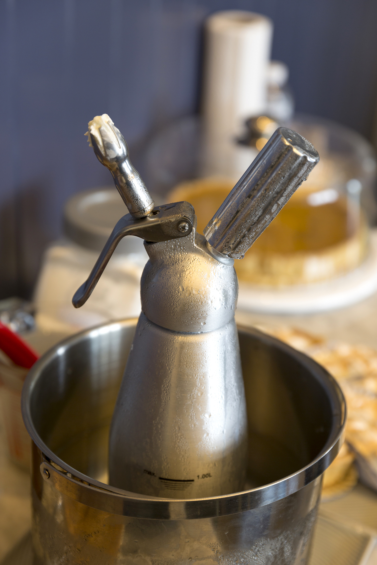 Siphon © Kittibowornphatnon shutterstock