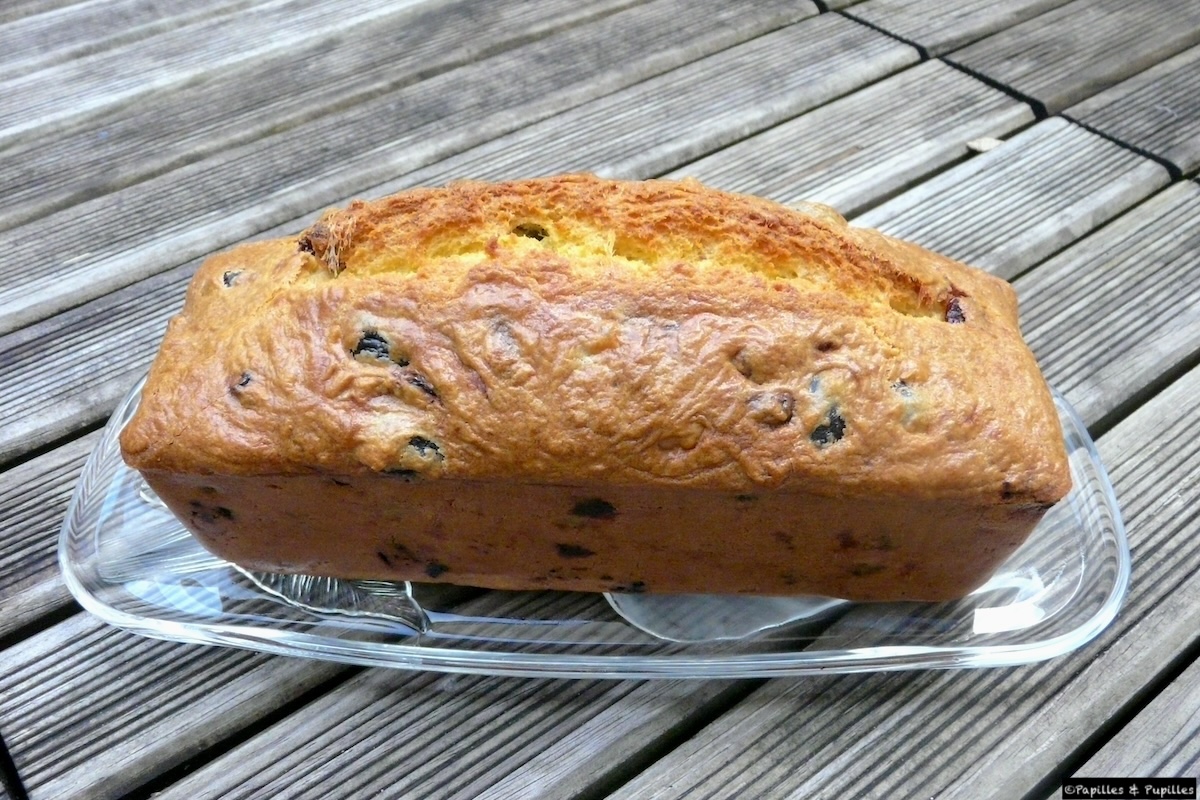 Cake au Comté et aux fruits secs