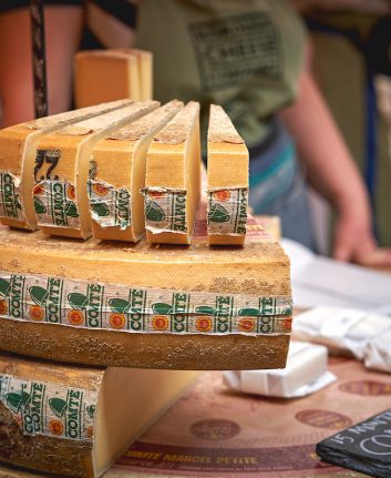 Comté ©Paolo Paradiso shutterstock