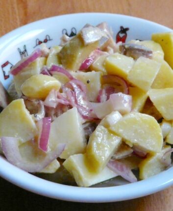 Salade de pommes de terre aux harengs