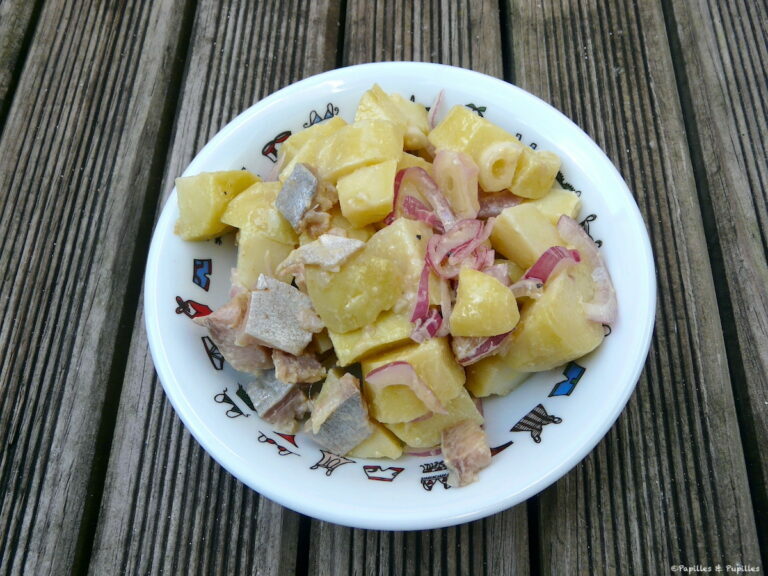 Salade gourmande de pommes de terre et harengs fumés