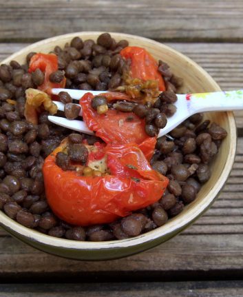 Salade de lentilles aux tomates confites