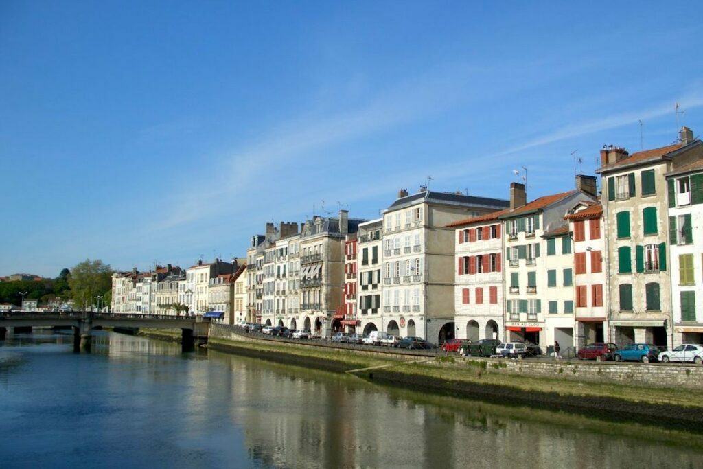 Bayonne ©Andy Wright CC BY 2.0