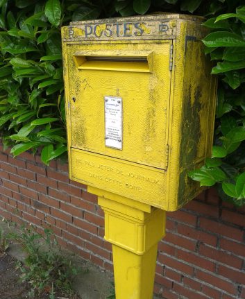 Boite aux lettres ©Maarteke CC0 Pixabay