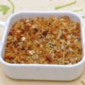 Crumble de courgettes à la féta et aux céréales