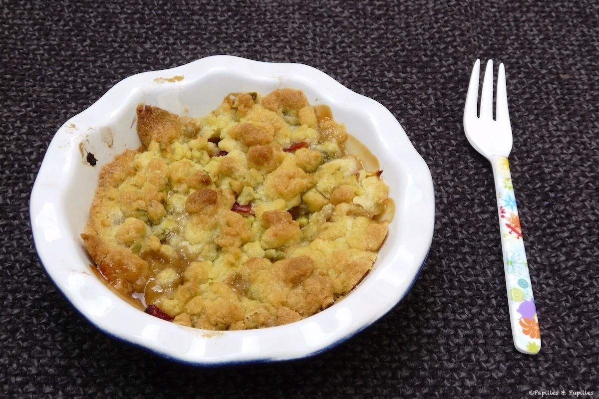 Crumble nectarines et pistaches