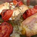 Poulet au vinaigre de Xérès, tomates et romarin