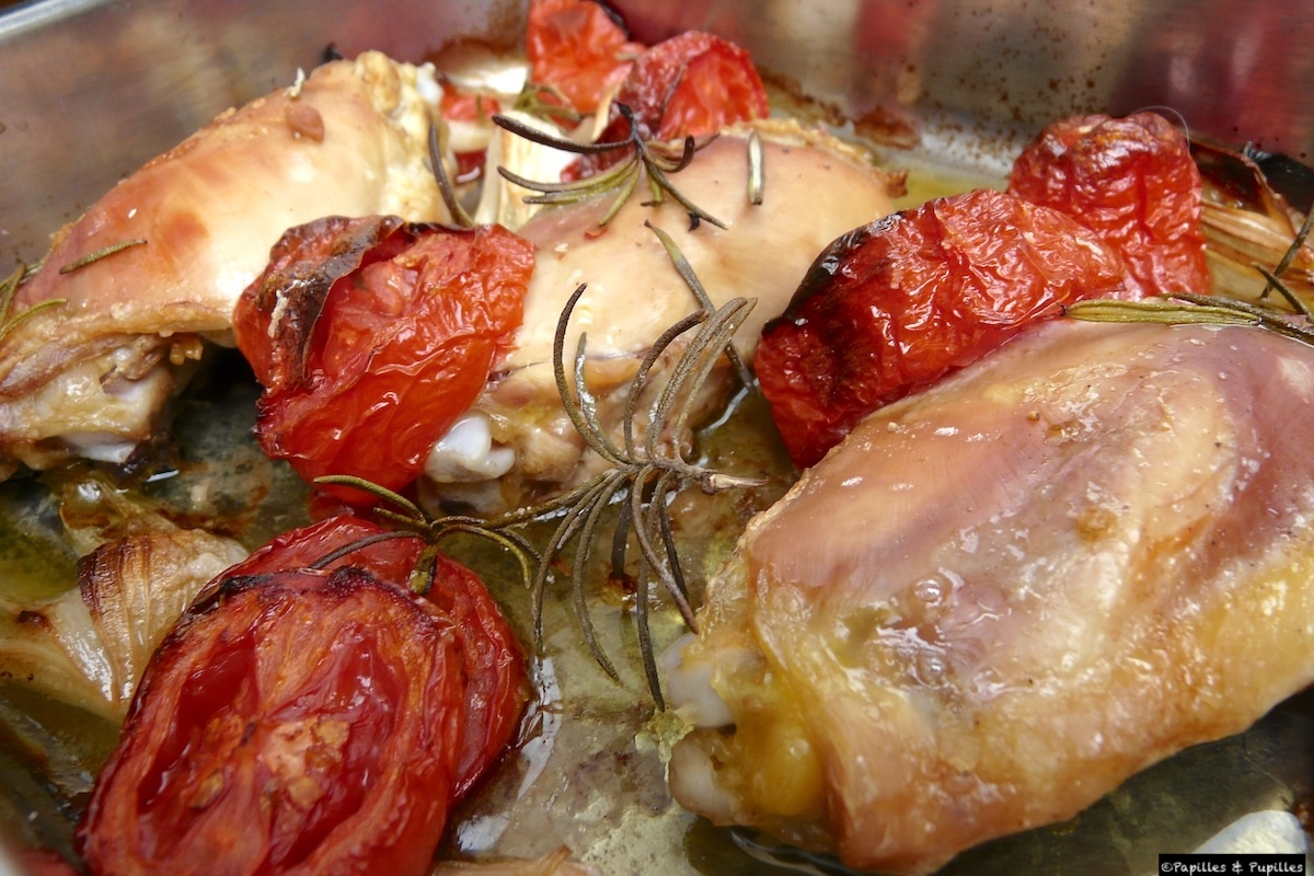 Poulet au vinaigre de Xérès, tomates et romarin