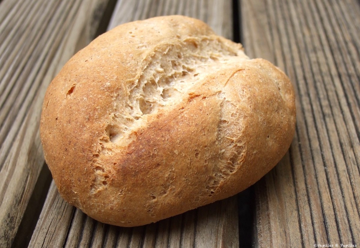 Petits pains complets aux céréales : une recette santé