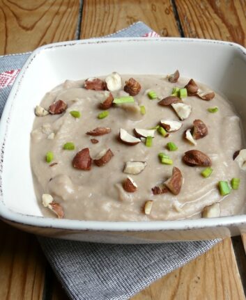 Purée de haricots blancs aux noisettes
