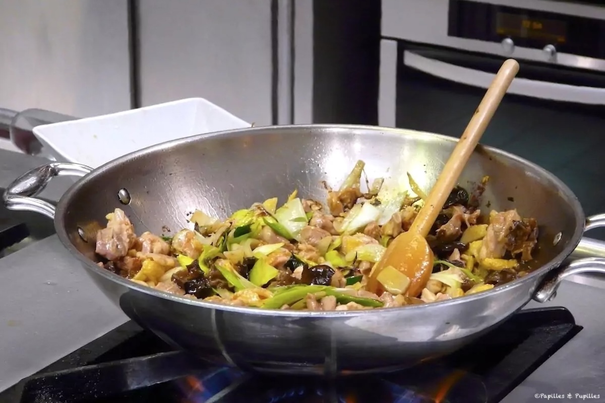 Poulet sauté au gingembre