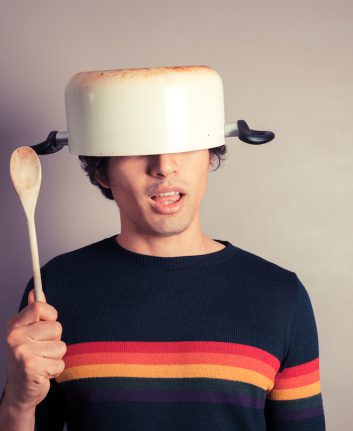 Cet homme est un con ©Lolostock shutterstock