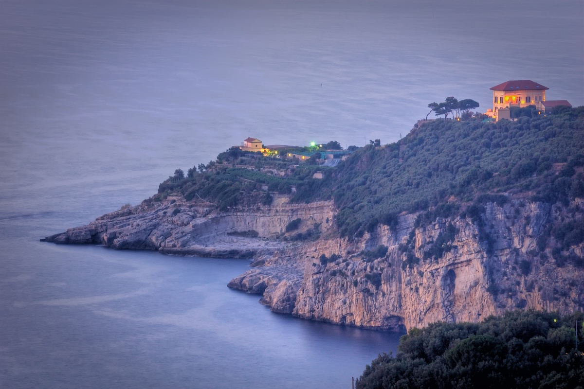 Vue de Massa Lubrense, dans le sud de Naples, berceau familial des sœurs Scotto