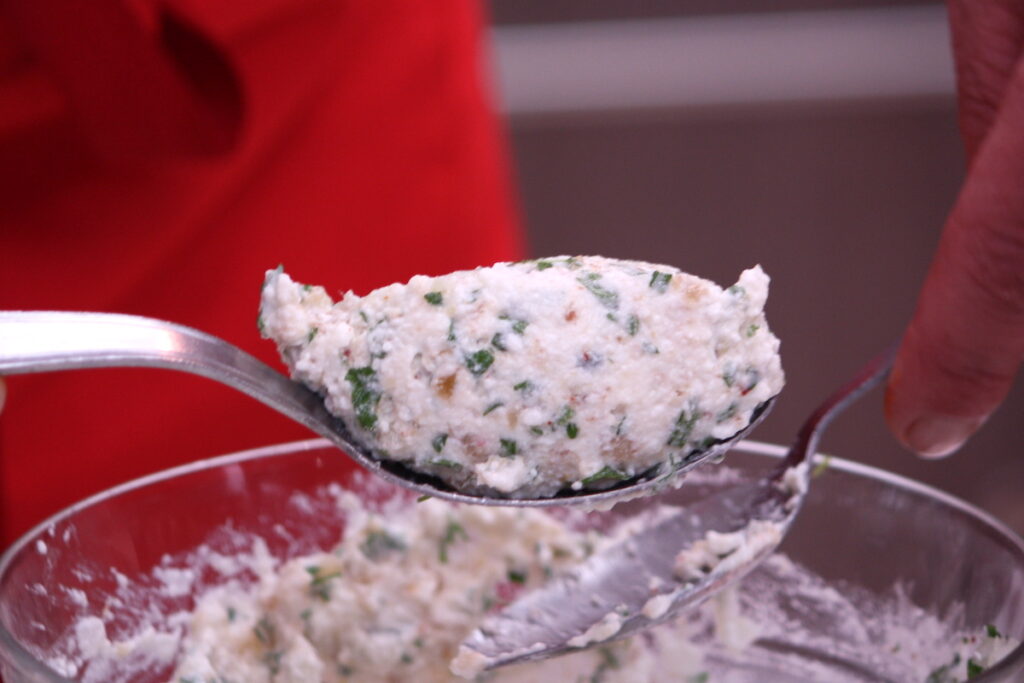 Et hop, une quenelle de fromage