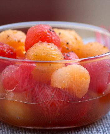 Salade de melon et pastèque au gingembre et au poivre de Setchuan