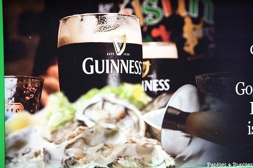 Photo d'une publicité Guinness prise dans les rues de Dublin, Irlande