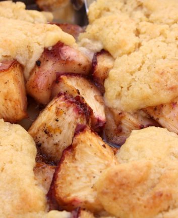 Cobbler aux pêches de Jamie Oliver
