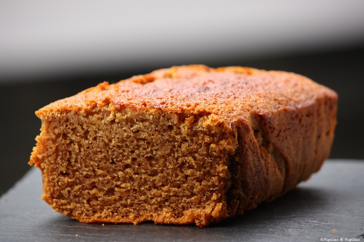 Tranches de pain d’épices moelleux façon Michalak à la texture régulière