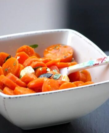 Salade de carottes à la féta et aux graines de courge