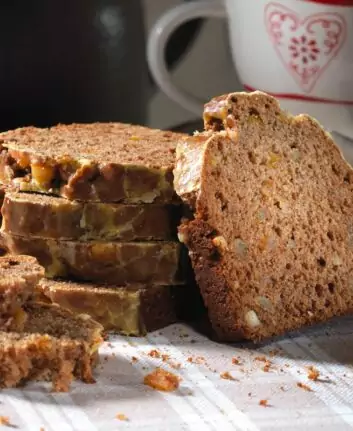 Pain d'épices au miel à la mandarine confite