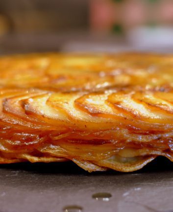 Gâteau de pommes Anna aux cèpes de David Martin