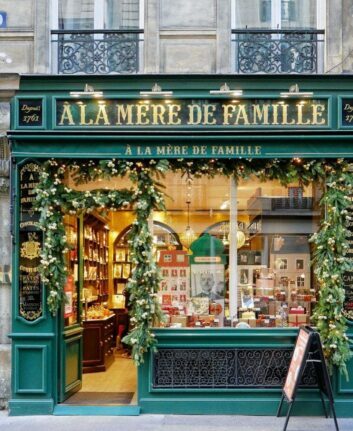 A la Mère de Famille
