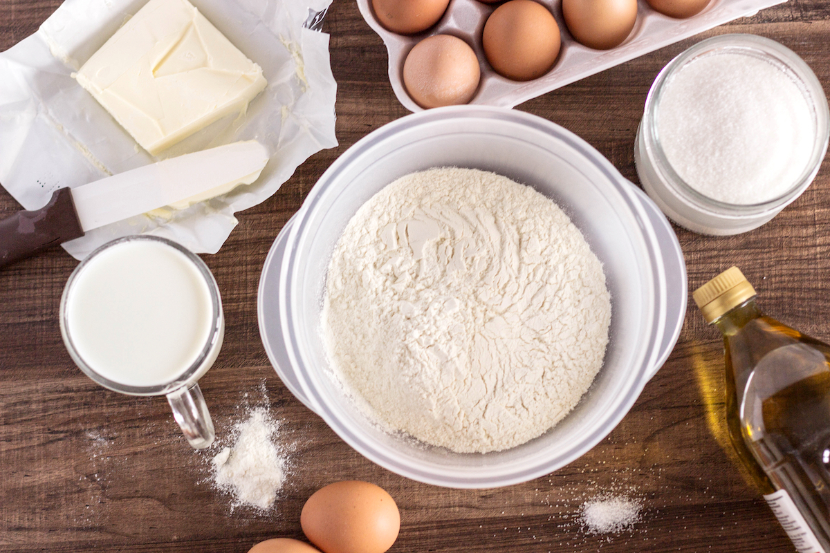 Ingrédients pour crêpes ©Mila Zen shutterstock