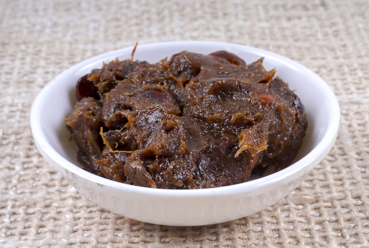 Pâte de tamarin utilisée dans les cuisines asiatiques