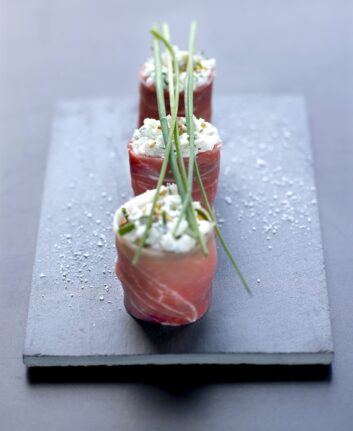 Makis au jambon cru et chèvre frais aux fines herbes @Aoste
