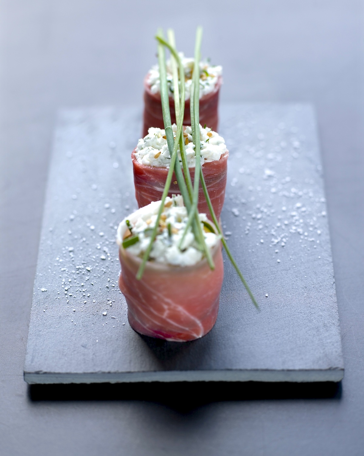 Makis au jambon cru et chèvre frais aux fines herbes @Aoste