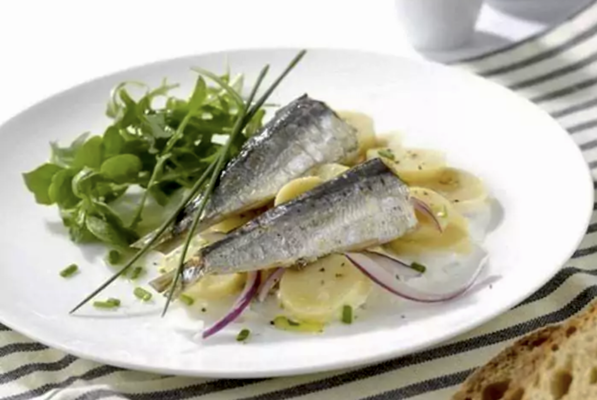 Salade de pommes de terre et sardines ©Bistrot du port - Benaudet