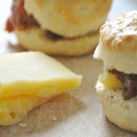Mini scones au Comté et Confiture de Tomates - Je veux être bonne