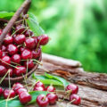 Cerises ©Fotoknips Shutterstock