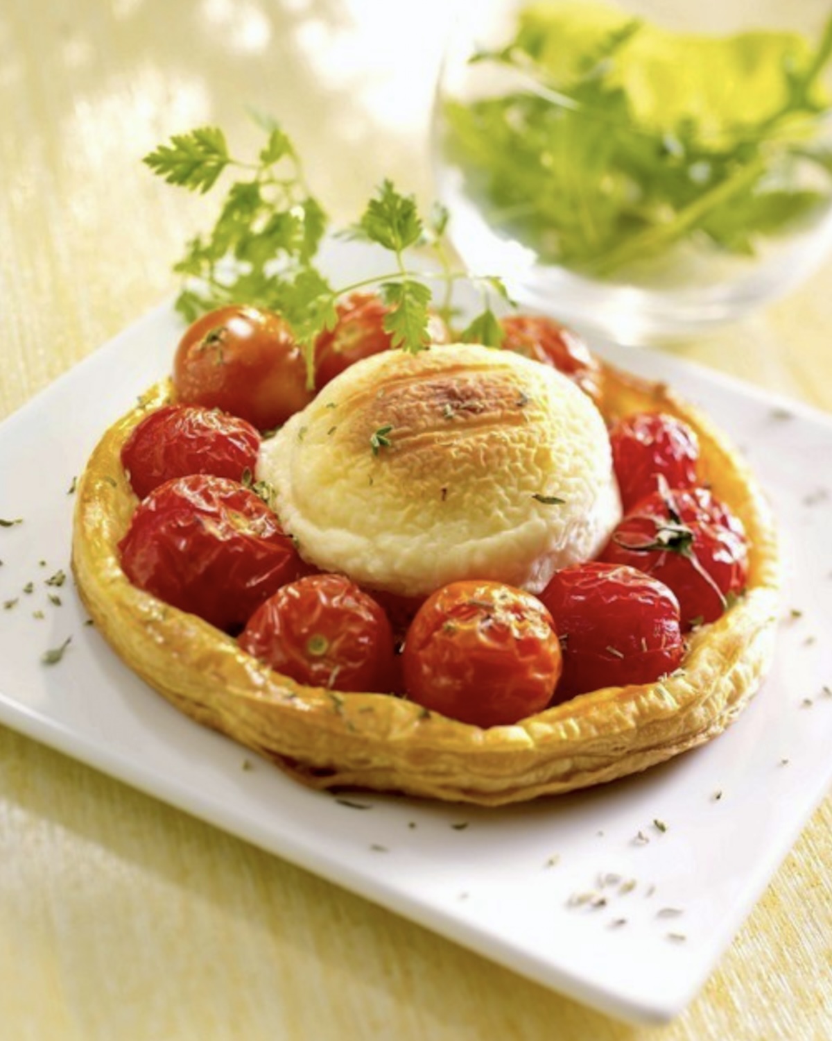 Tartelettes au fromage de chèvre et tomates cerises