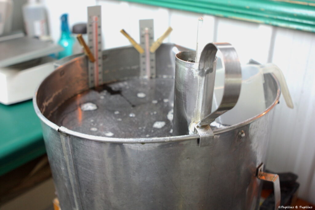 Sirop d'érable dans cuve