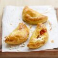 Chaussons au chutney de tomates