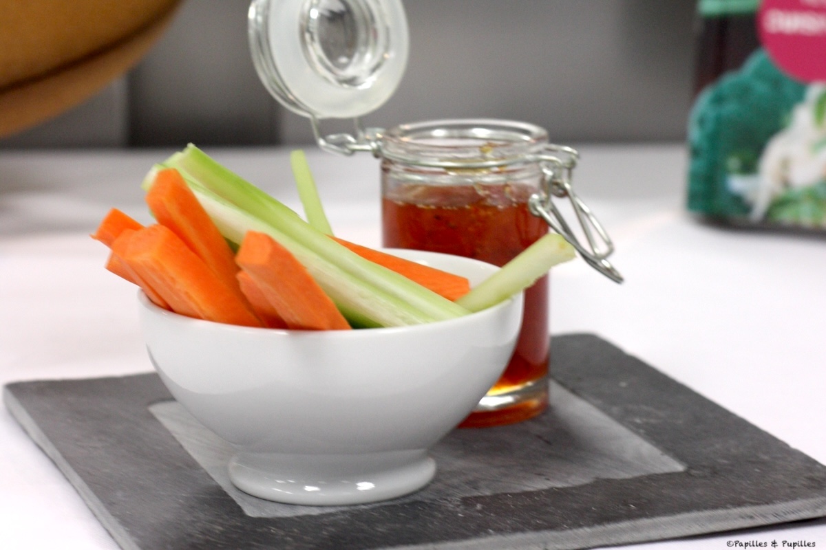 Crudités et sauce pimentée