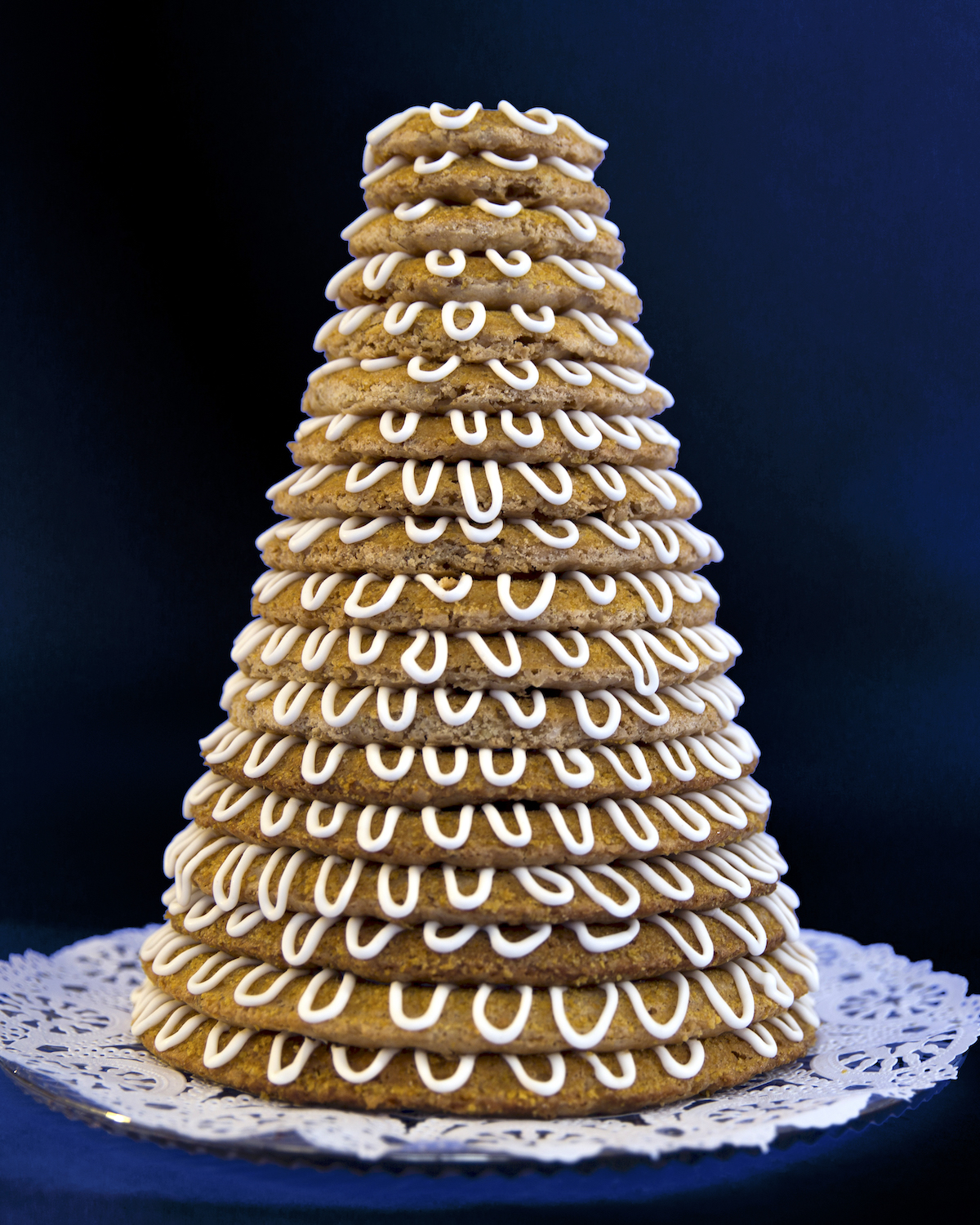 Kransekake ©Lorie Shaull CC BY 2.0.
