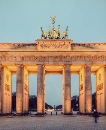 Berlin © AR Pictures. shutterstock