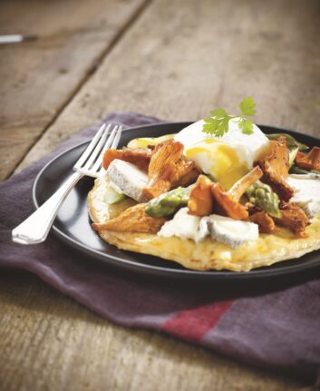Tartelettes aux girolles, asperges et fromage de chèvre