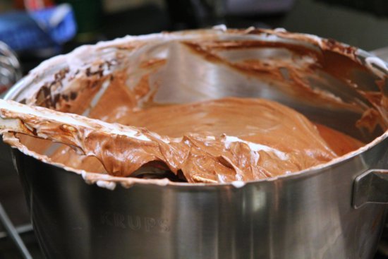 Mousse Au Chocolat Sur Base De Pâte à Bombe