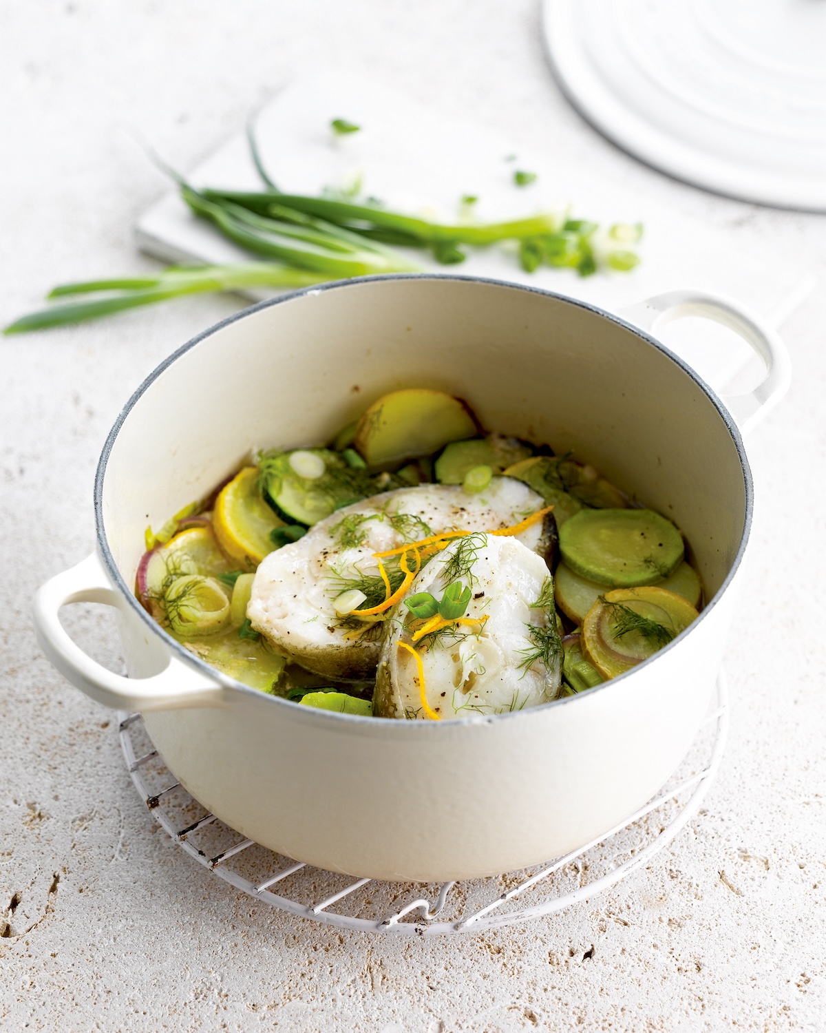 Pot au feu léger de cabillaud ©Le Creuset - Borgerhoff & Lamberigts